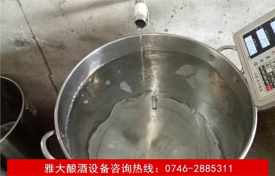 【釀酒設備】雅大蒸酒設備—接酒