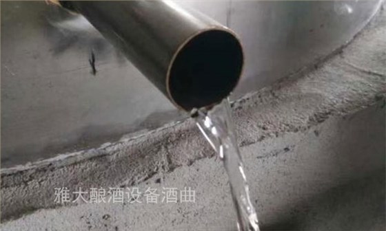 釀酒新人常見30問——用白酒設(shè)備接酒藏著大學(xué)問