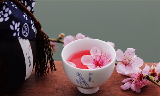 「白酒設備」低度綠色、口感豐富的果酒將引領酒類市場新風口