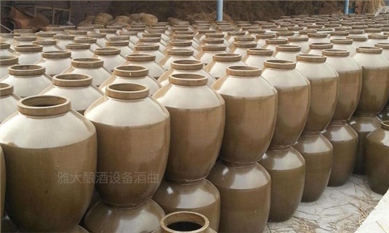 雅大釀酒設(shè)備白酒窖藏答疑——7點(diǎn)答解決白酒窖藏大問題！ 3