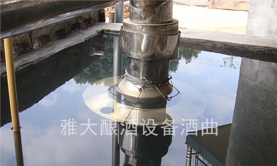 一般的糧食釀酒設(shè)備可以用來做紅薯酒嗎？-07-冷卻池