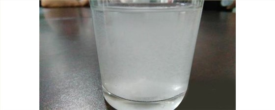 白酒蒸酒設備釀的酒在0℃以下放了2晚-02-白酒渾濁