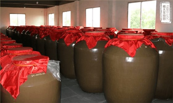 冬季白酒銷售旺季，用小型酒廠釀酒設(shè)備做的純糧酒銷量直線上漲！-02