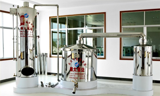 用釀酒新設(shè)備蒸酒，想出更多高度酒只需這樣做……-05