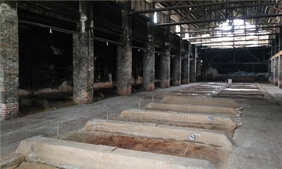 需要場地面積大-窖池