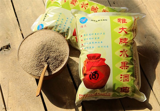 ▲青梅酒使用雅大水果酒曲發(fā)酵，一般的水果都可以使用