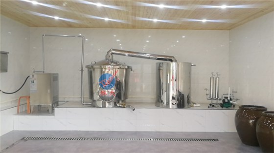 喝低度酒的地區(qū)，都用什么純糧釀酒設(shè)備？怎樣降度？