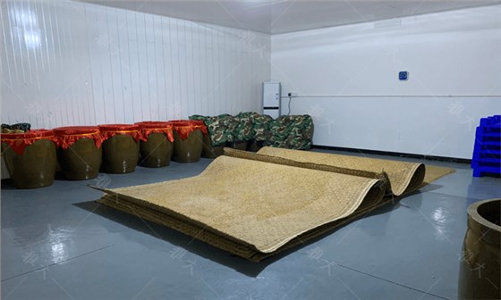 用傳統工藝釀高粱酒和包谷酒4