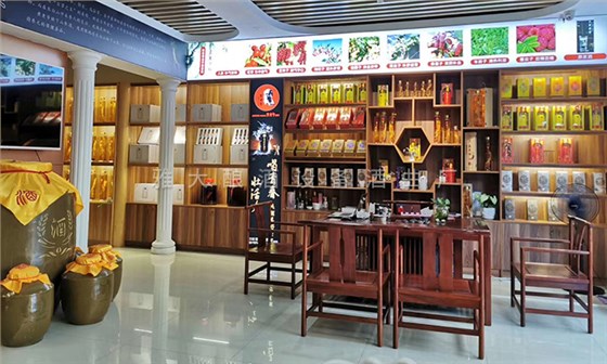 用烤酒設(shè)備開(kāi)酒坊