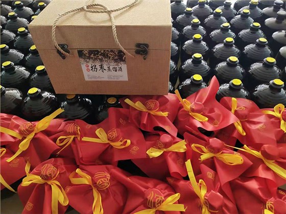 拐棗釀酒設(shè)備 9