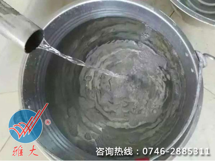 雅大釀酒設備接酒圖