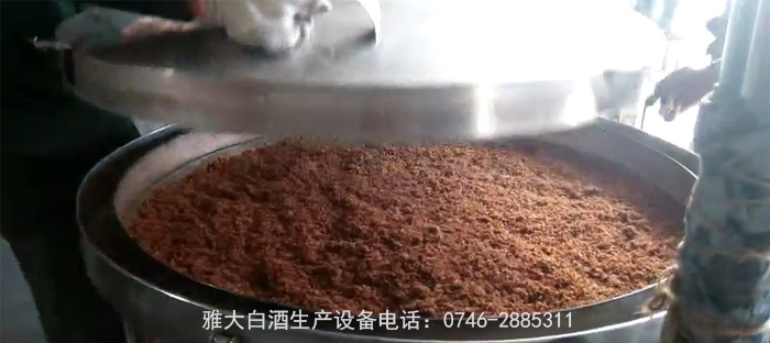 為何用家庭白酒設備釀的日益受追捧？