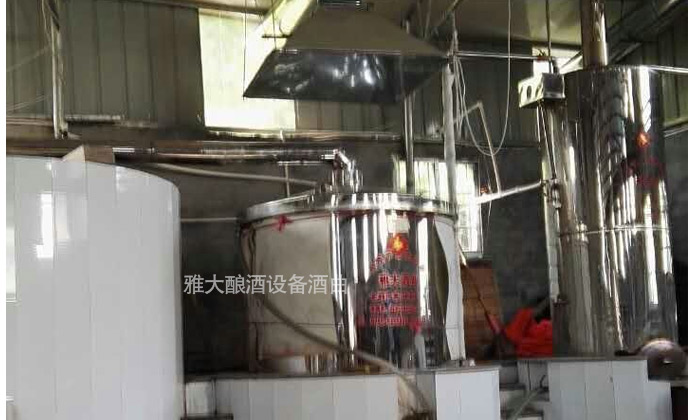 用烤酒設(shè)備做酒的人那么多，為何只有這家生意好？