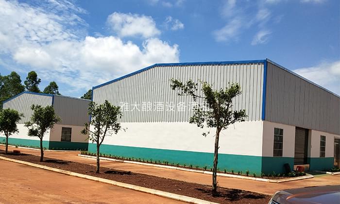 想引進大型釀酒設(shè)備開個酒廠，該如何選址？-03