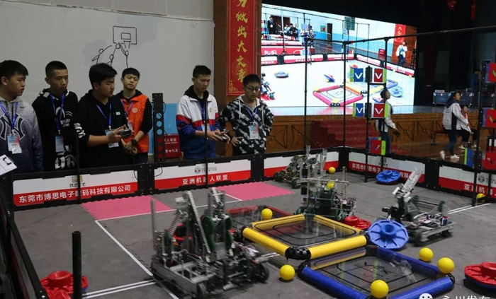 22-“永州新名片”走向世界！雅大有幸受邀參加首屆機器人大賽！投籃機器人5