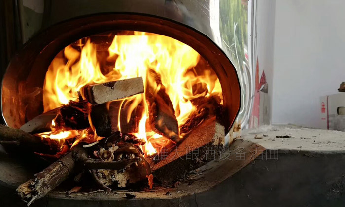 用多功能釀酒設備蒸酒時，水密封糟溢糟怎么辦？-01-火候