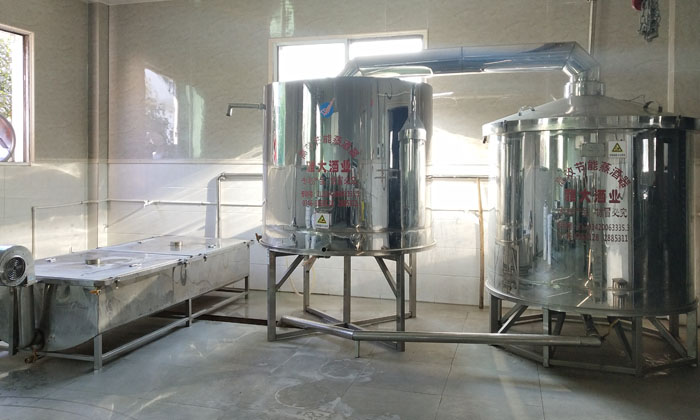 用小型釀酒設(shè)備蒸餾過(guò)程中，酒中呈香物質(zhì)如何變化？-03