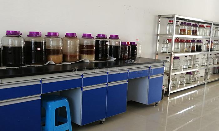 雅大科技準備了各式美酒等候您的大駕