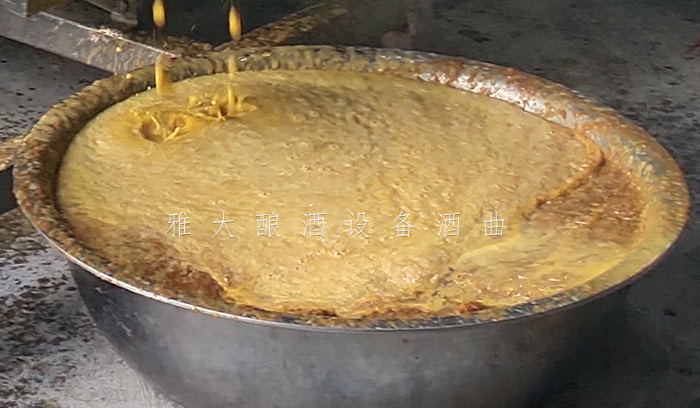 8.24-印江縣黃桃滯銷，冉總引進(jìn)雅大電加熱釀酒設(shè)備靠“釀”帶動(dòng)銷量-6