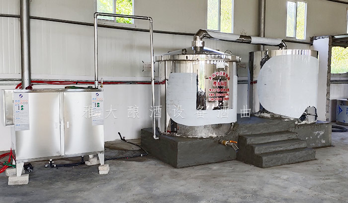 8.24-印江縣黃桃滯銷，冉總引進(jìn)雅大電加熱釀酒設(shè)備靠“釀”帶動(dòng)銷量-1000斤電設(shè)備1