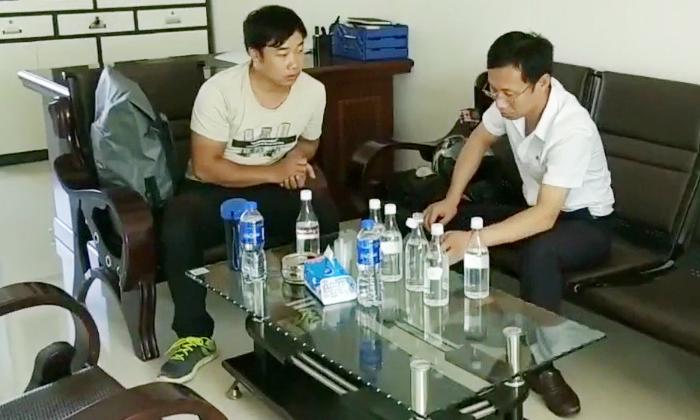 2.3 桂林小伙用1套白酒釀酒設(shè)備幾百斤大米起步開(kāi)酒坊！7