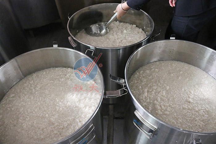 用白酒釀酒設備釀酒過程中加水屬于造假嗎？ 4