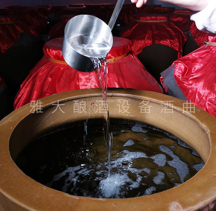 走進小型釀酒設備200型酒廠，應天時，釀春酒！ 1