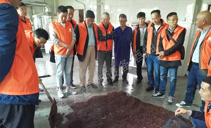 未標題-1.jpg月薪3000就別打工了，試試用新型釀酒設備釀酒用收入過1萬 2