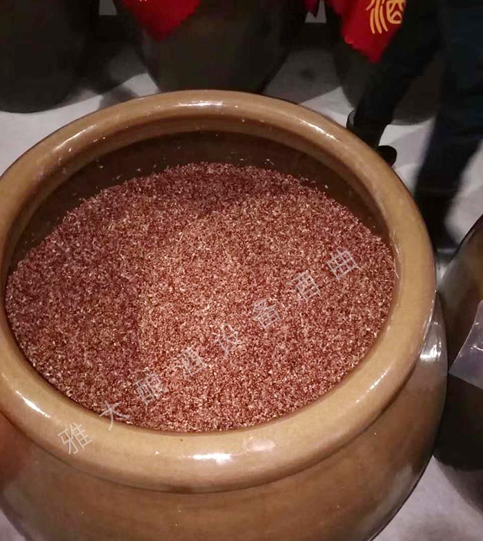 白酒釀酒設(shè)備做酒過程中，什么時候開耙合適？ 2